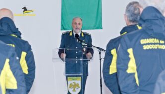 Visita Del Comandante Della Gu 1