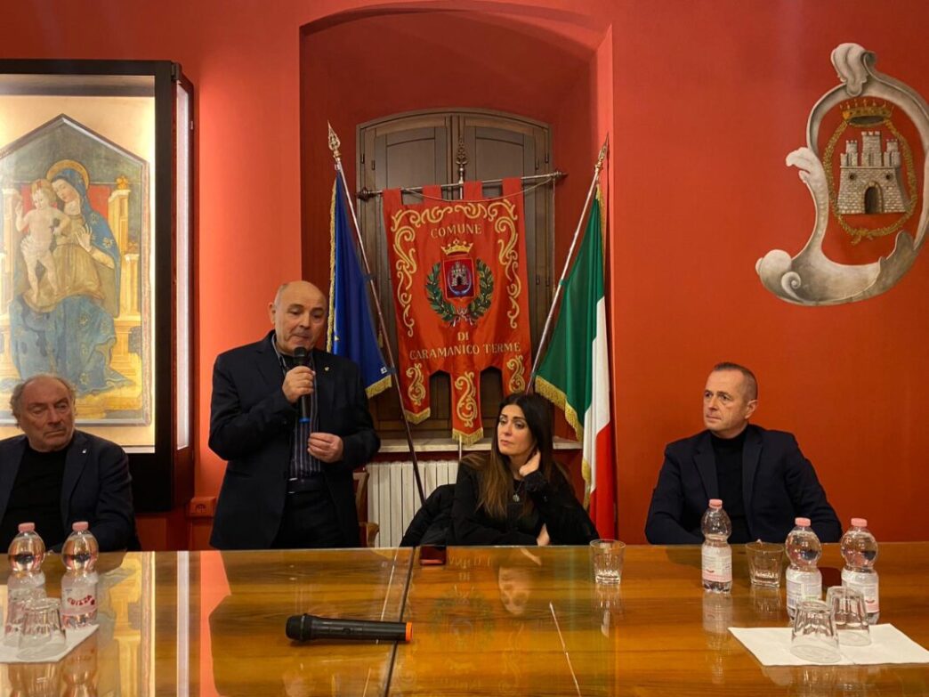 Visita Di Pina Picierno A Mano