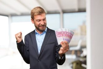 5 Mila Euro Caf