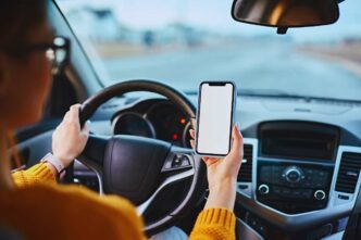 Norme Sul Cellulare Mentre Si Guida