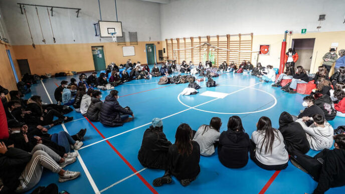 Studenti Del Liceo Cavour Sosp