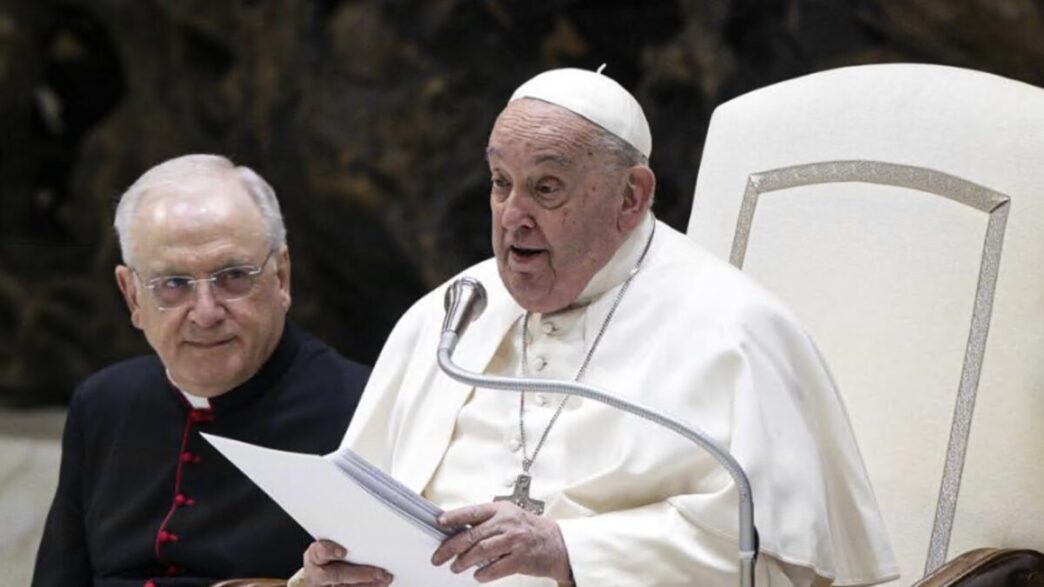 10.000 Giornalisti In Vaticano