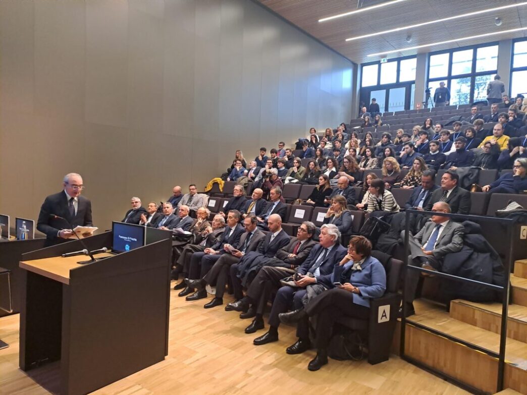 Accordo Triennale Tra Universi
