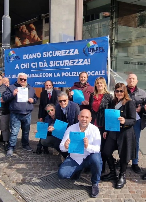 Aggressione A Poliziotta Di Na