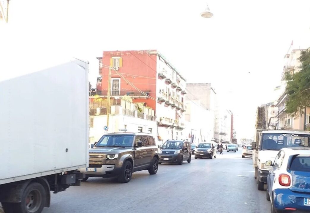 Aggressione E Arresto A Napoli