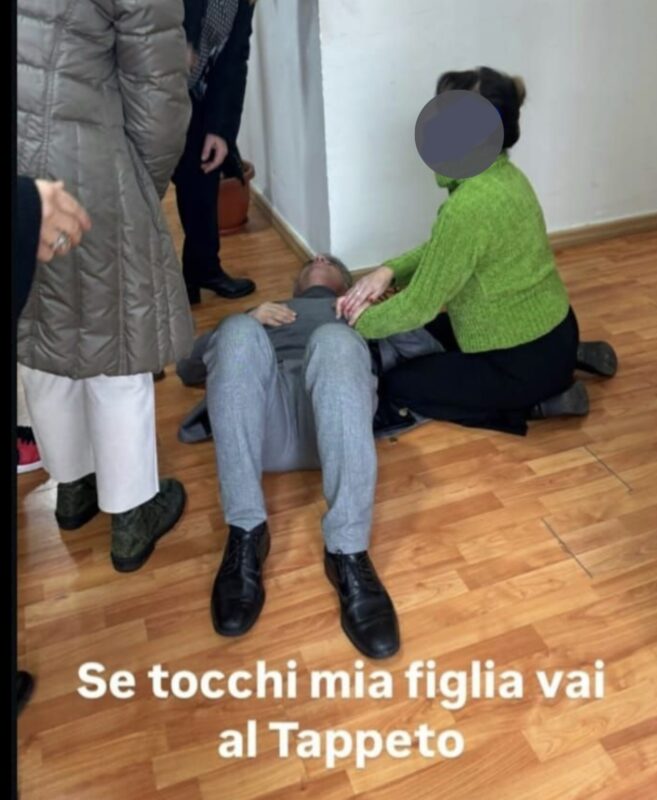Aggressione In Una Scuola Di P