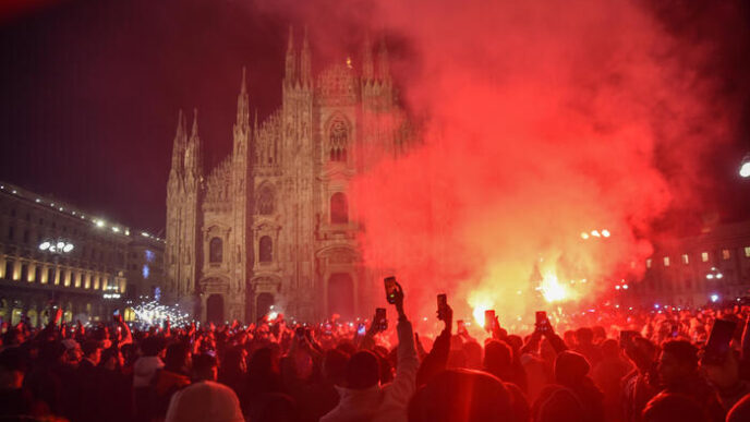 Aggressioni In Piazza Duomo3A L