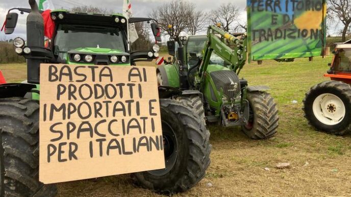 Agricoltori In Protesta A Pesa