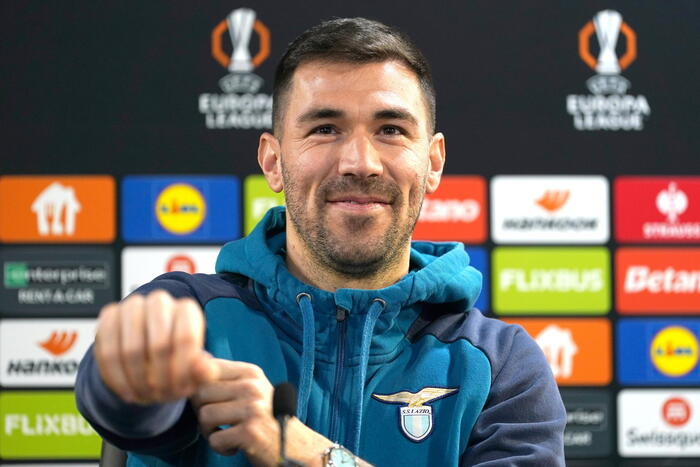 Alessio Romagnoli Carico Per L