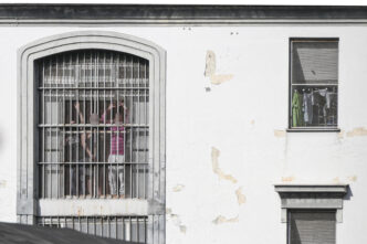 Alta Tensione Nel Carcere Mino