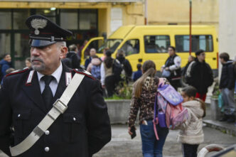 Arrestata Docente Accusata Di