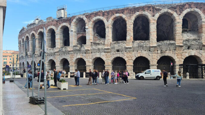 Arrestata Una Donna Per Rapina