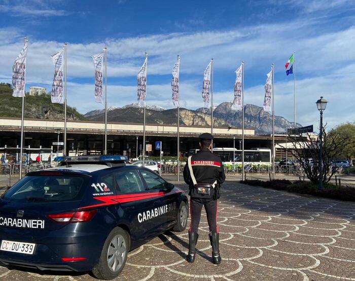 Arrestato Minorenne A Trento P