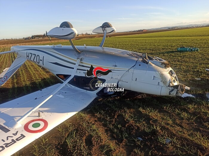 Atterraggio D27Emergenza Per Un