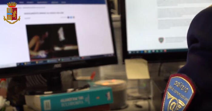Aumento Dei Reati Online Contr