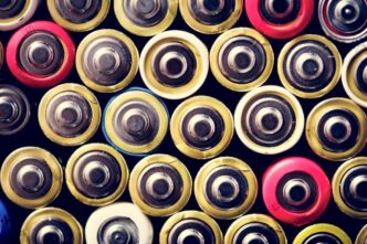 Bambini E Batterie3A Crescono I