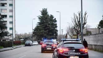 Blitz In Banca A Tor Tre Teste