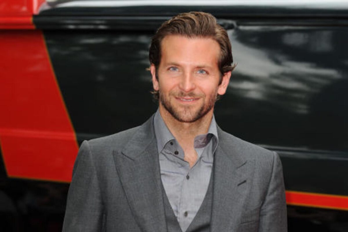 Bradley Cooper Compie 50 Anni3A