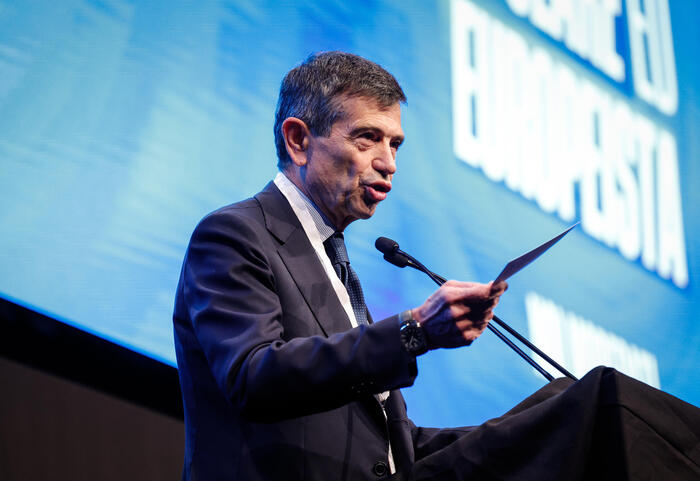 Candidatura Al Comune Di Milan