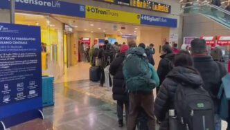 Caos Alla Stazione Centrale Di