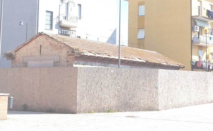 Castelferretti3A Un Antico Maga