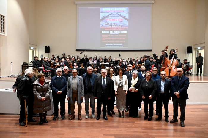 Cerimonia Commemorativa Del Gi