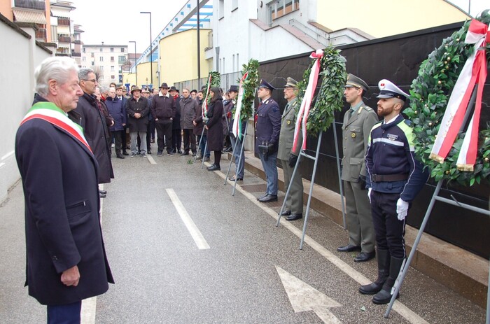 Cerimonie A Bolzano Per Il Gio