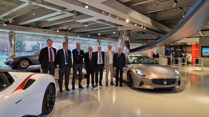 Collaborazione Tra Maserati E