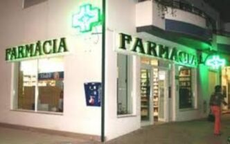 Colpo In Farmacia A Milano3A Ar