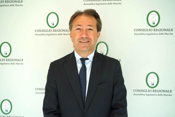 Cresce Il Dibattito Politico S