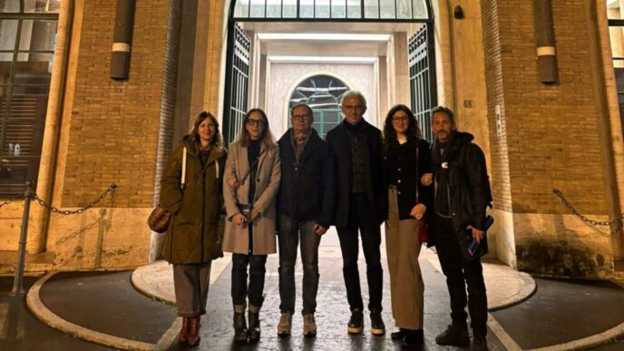 Crisi Al Comune Di Latina3A L27O
