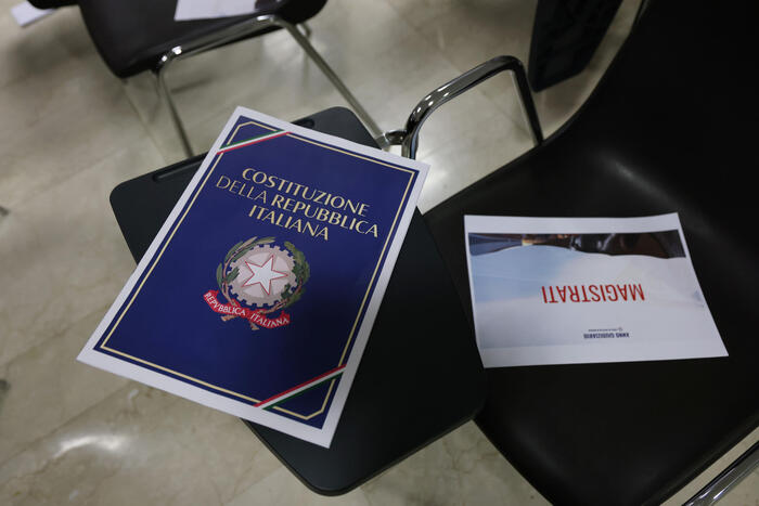 Critiche Alla Riforma Costituz