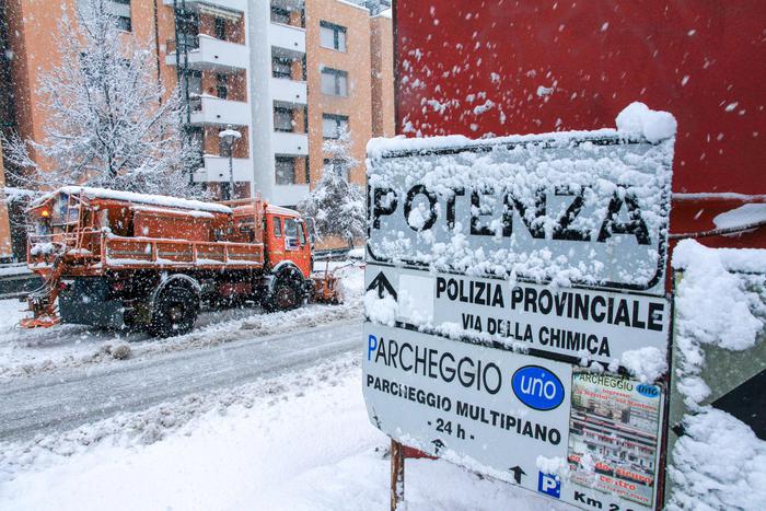 Emergenza Neve3A Scuole Chiuse
