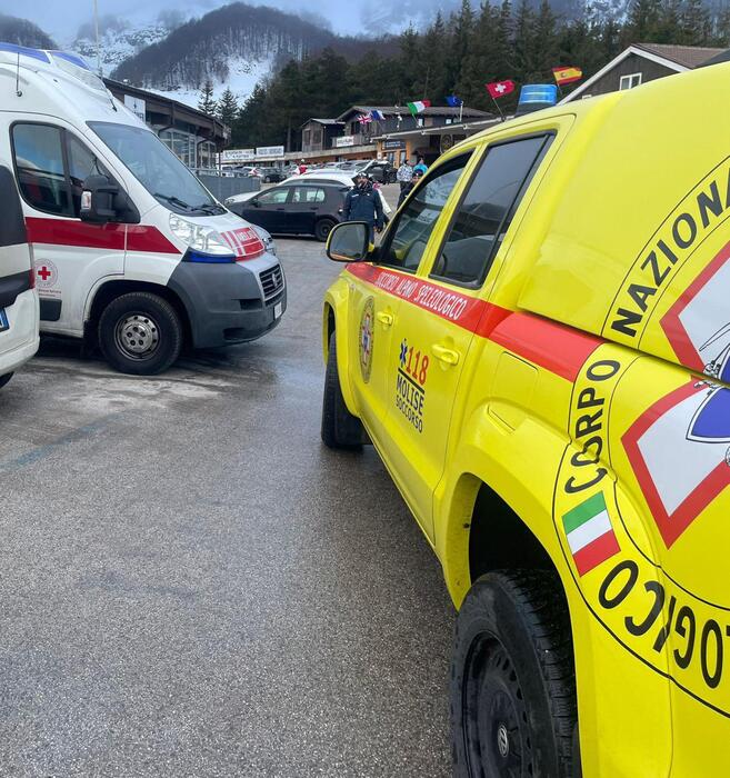 Escursionista Soccorso Sul Mon