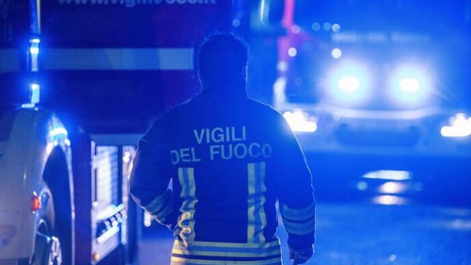 Evacuazione Di 200 Persone A G