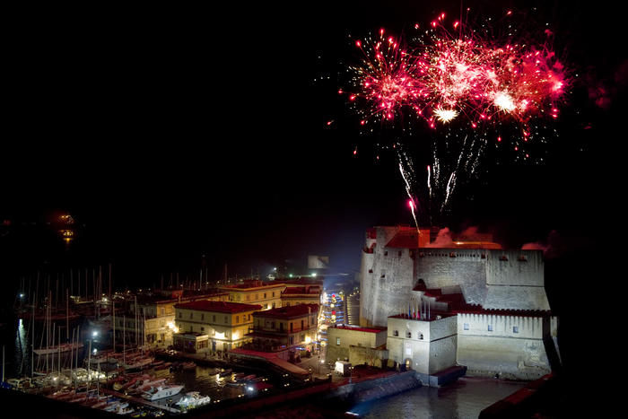 Festeggiamenti Di Capodanno3A F