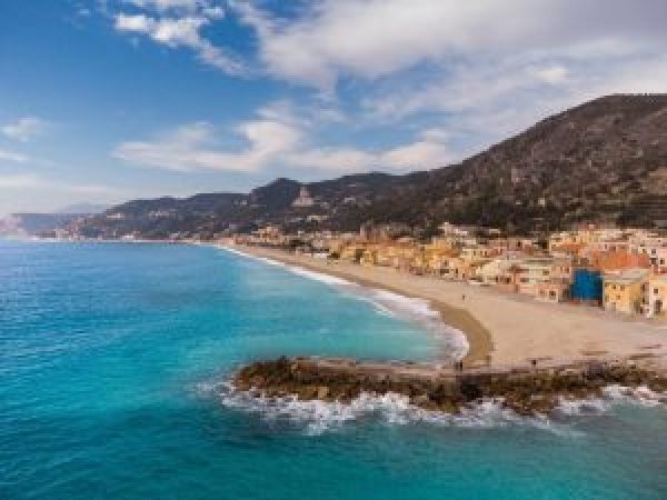 Finale Ligure Presenta Il Pian