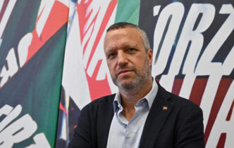 Flavio Tosi Presenta La Sua Ca