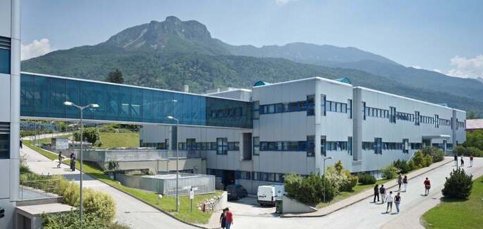 Fondazione Bruno Kessler Super