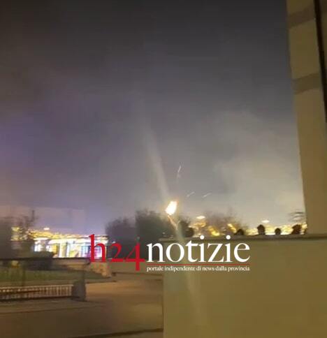 Fondi3A Spari In Piazza Alcide