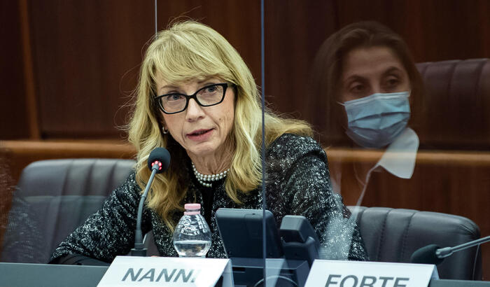 Francesca Nanni Critica La Rif