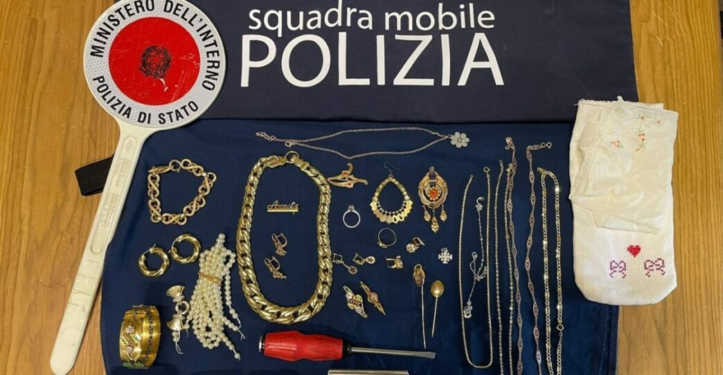 Furto In Abitazione A Pescara3A