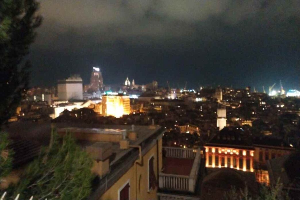 Genova3A Il Declino Del Centro