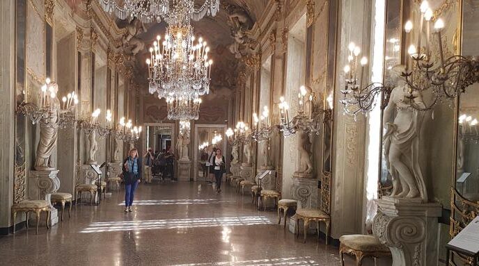 Genova Celebra Il Legame Con R