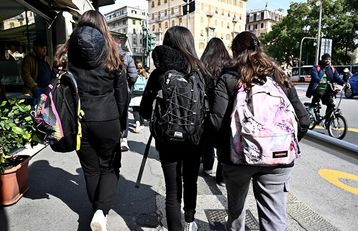 Giovani E Tecnologie3A Connessi