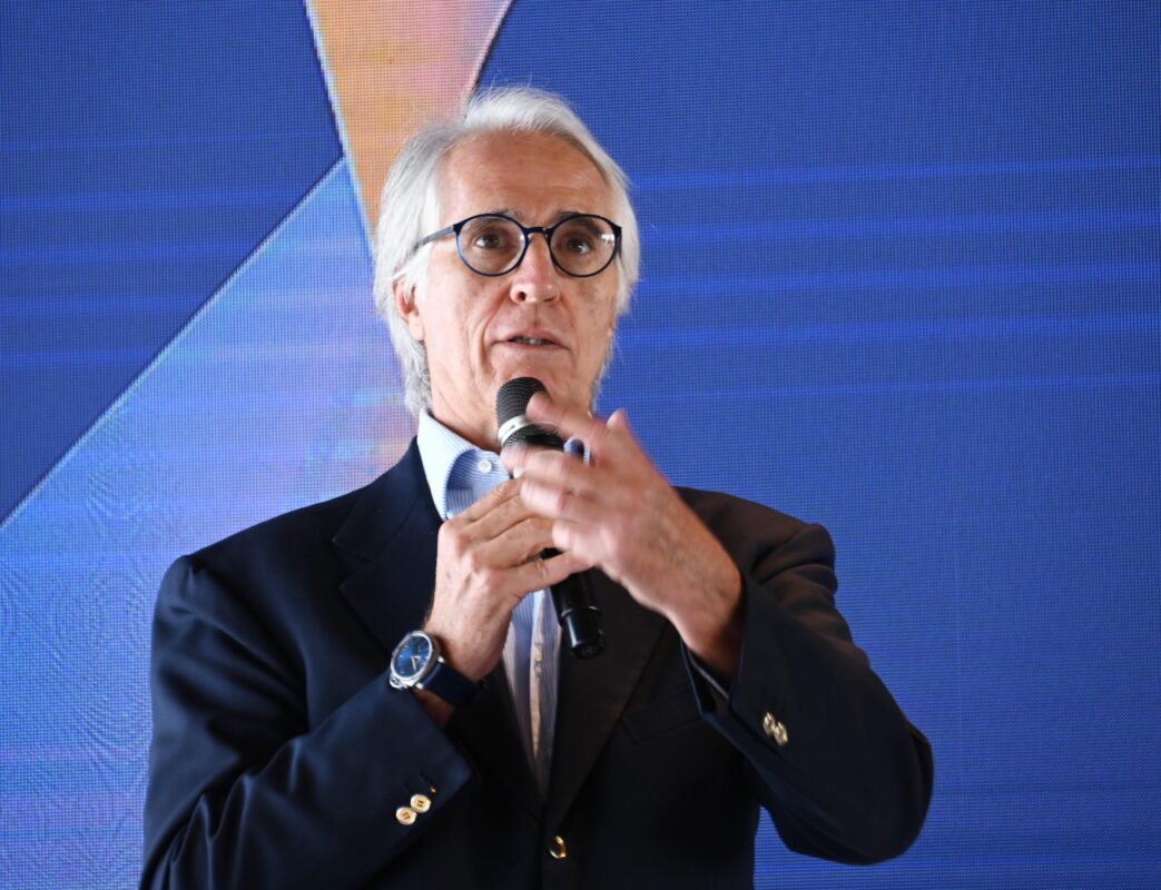 Giovanni Malagc3B2 Presenta Il Ra