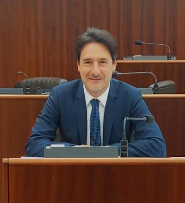 Giuseppe Licata Entra In Forza