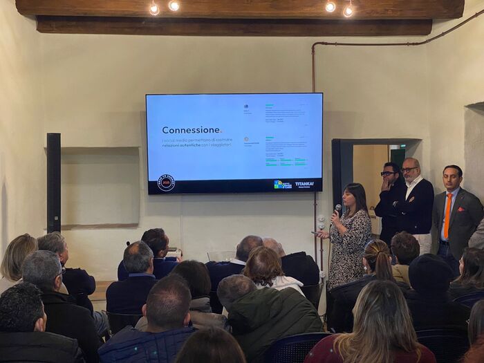 Grande Partecipazione Per La T