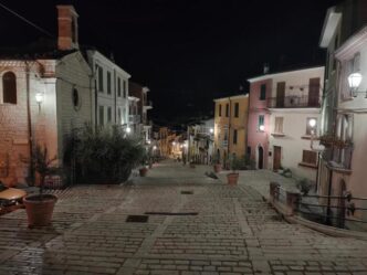 I Fedeli Della Diocesi Di Triv
