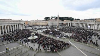 Il Papa Invita A Riconoscere I